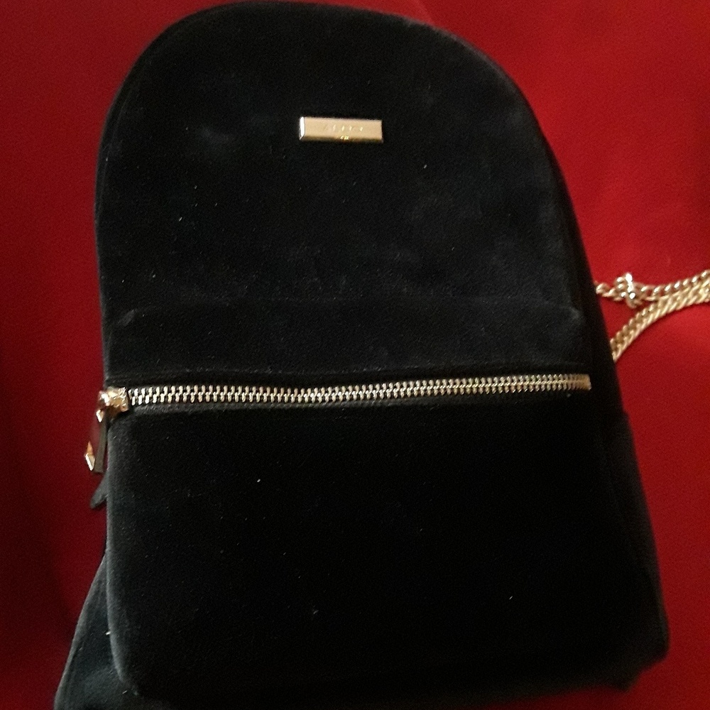 velvet ALDO back